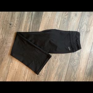 Reebok Yoga Pants size Medium